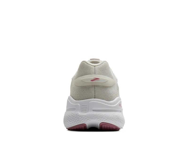 Defyance Max Running Shoe - Women's