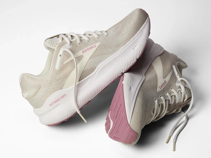 Defyance Max Running Shoe - Women's