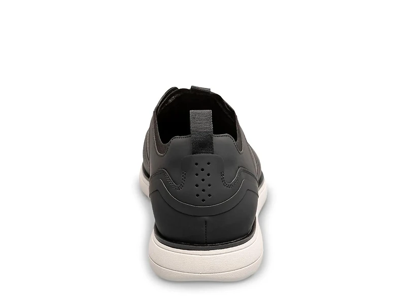 Everidge Slip-On Sneaker