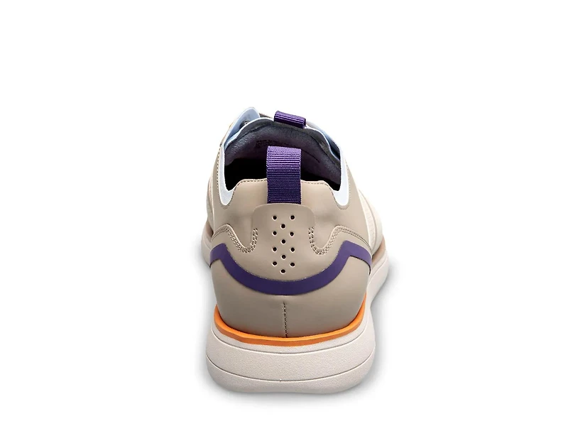 Everidge Slip-On Sneaker