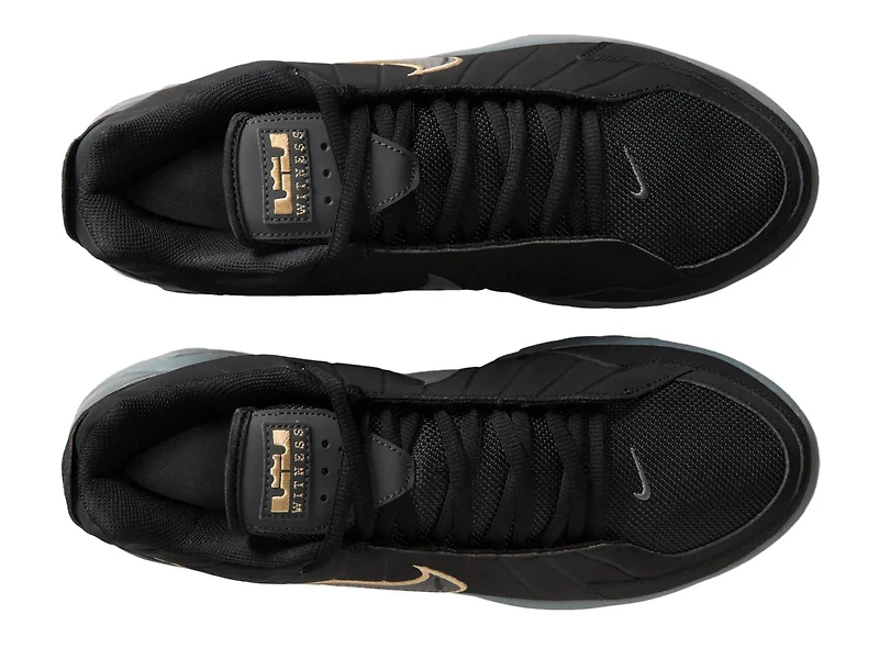 LeBron Witness 9 Basketball Shoe