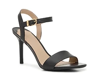 Gwen Sandal