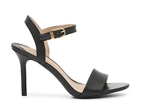 Gwen Sandal