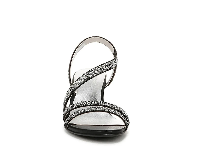 Vanessa Sandal