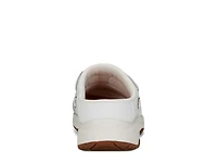 Travelport Slip-On