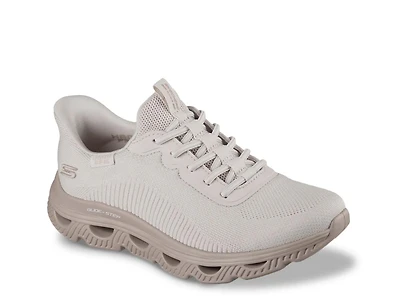 Slip-ins: BOBS Sport Arc Waves Sneaker