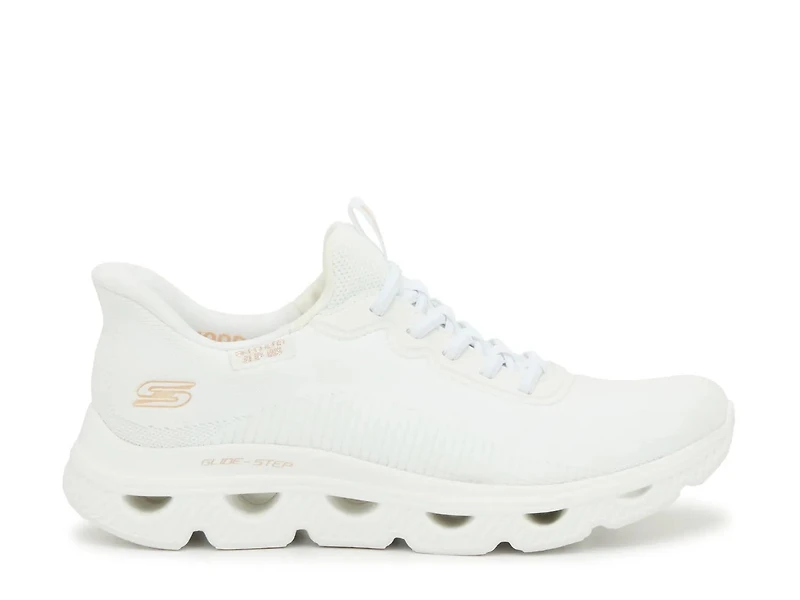 Slip-ins: BOBS Sport Arc Waves Sneaker