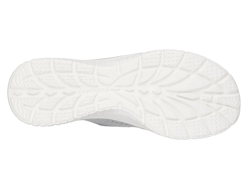 Hands Free Slip-ins: Virtue Flawless Slip-On Sneaker