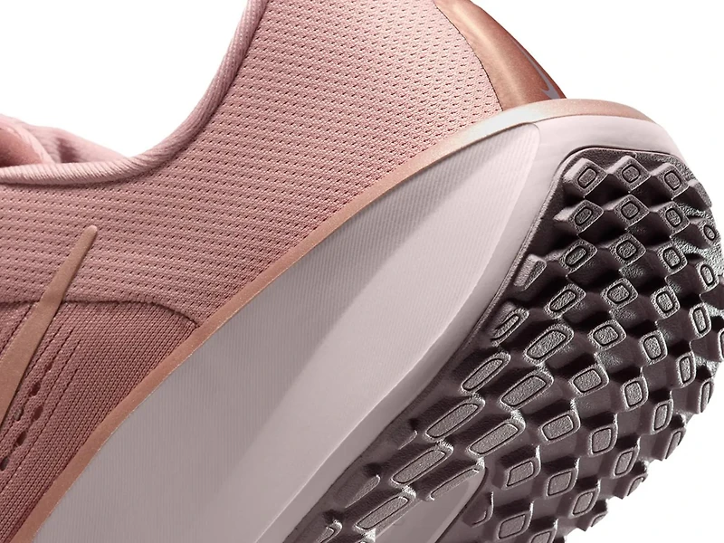 Quest 6 Running Shoe - Women's