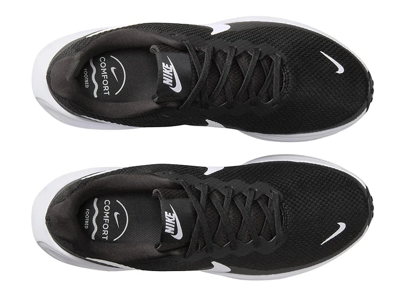 Revolution 8 Running Shoe