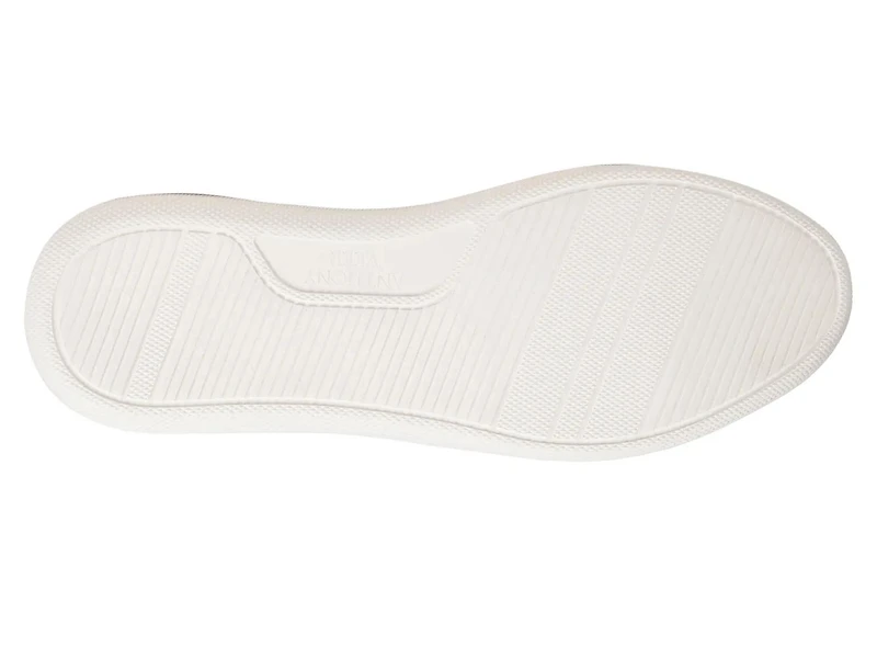 Lucas Slip-On Sneaker