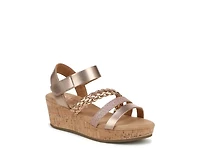 Lovely Wedge Sandal