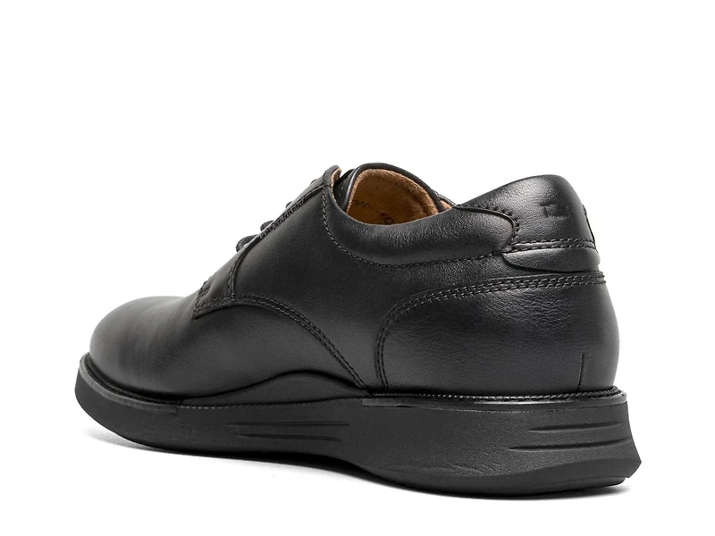 Launch Plain Toe Oxford