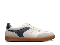 Pace T-Toe Sneaker