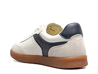 Pace T-Toe Sneaker