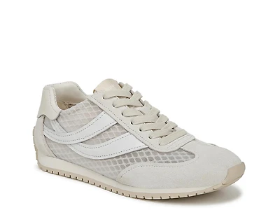 Oasis Runner Sneaker