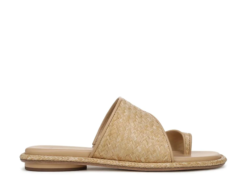 Lukas Sandal