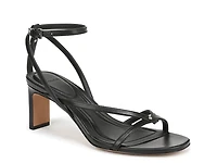 Marilyn Sandal