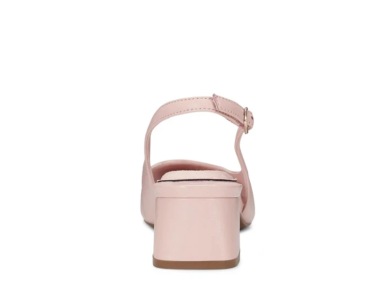 Total Motion Danna Pump