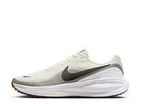 Revolution 8 Running Shoe