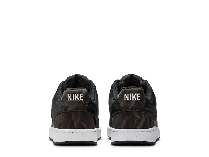 Court Vision Sneaker