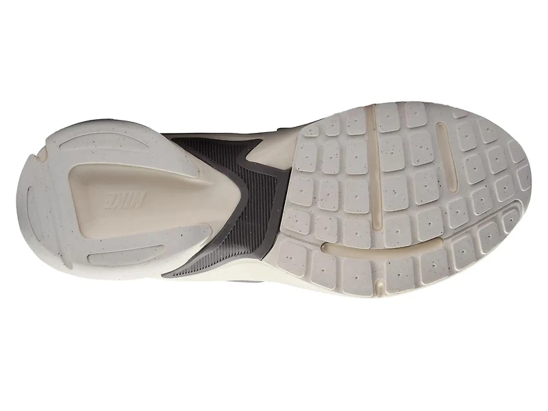 AL8 Sneaker - Women's