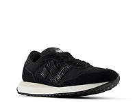237 Sneaker