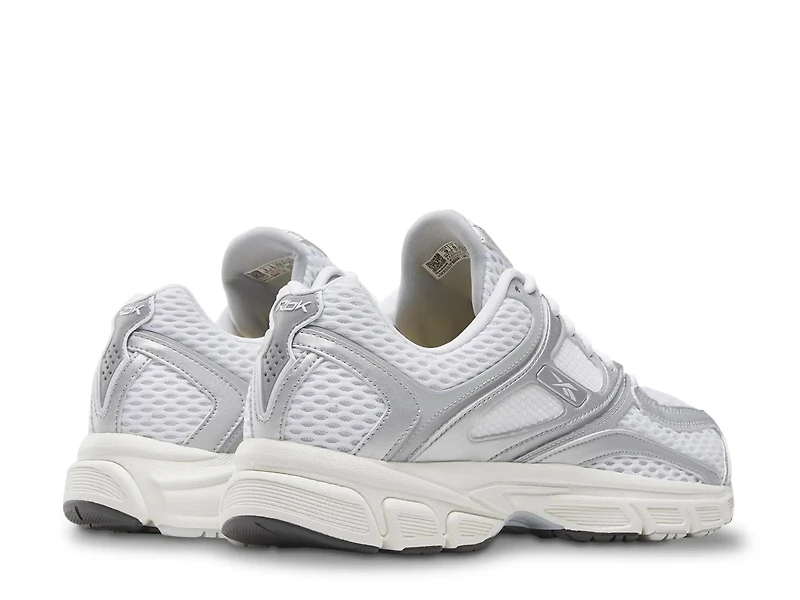 Premier Trinity Sneaker