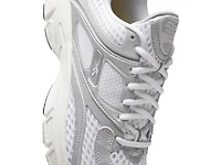 Premier Trinity Sneaker