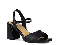 Sophia Sandal