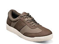 Kore City Walk Sneaker