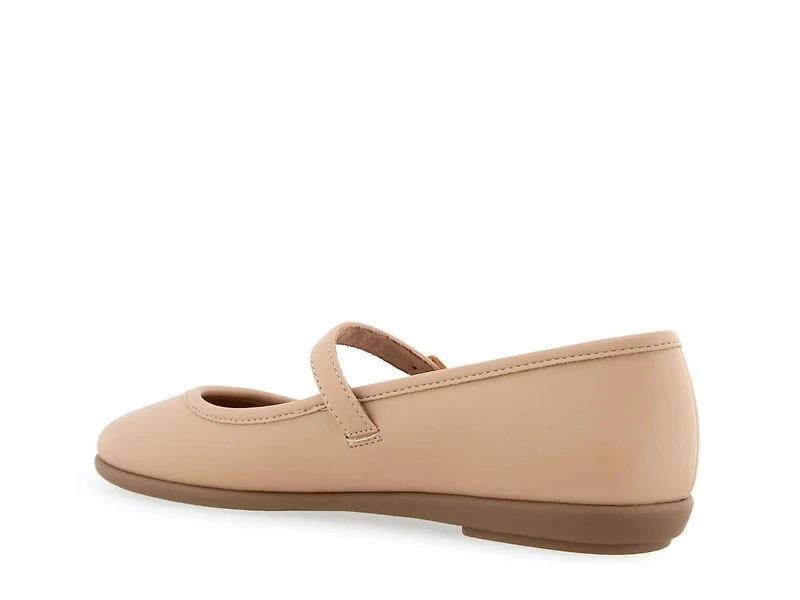Baylee Mary Jane Flat