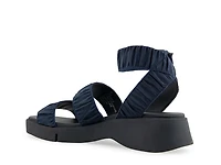 Fiona Sandal
