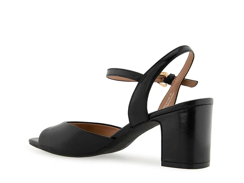 Gerda Sandal