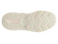 Bellwave Sneaker - Women's