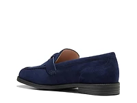 Stassi Kiltie Loafer