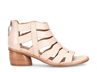 Carmen Sandal