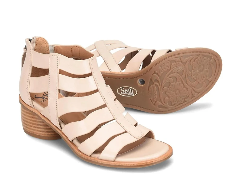 Carmen Sandal