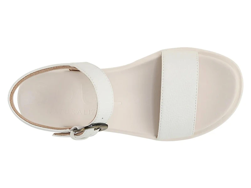 Emma Sandal