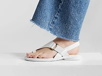 Freya Sandal