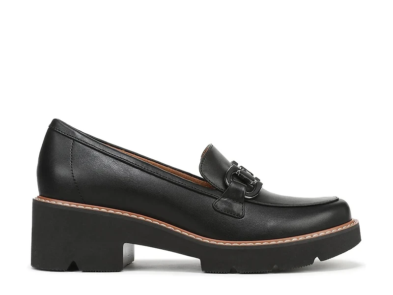 Corinne Loafer