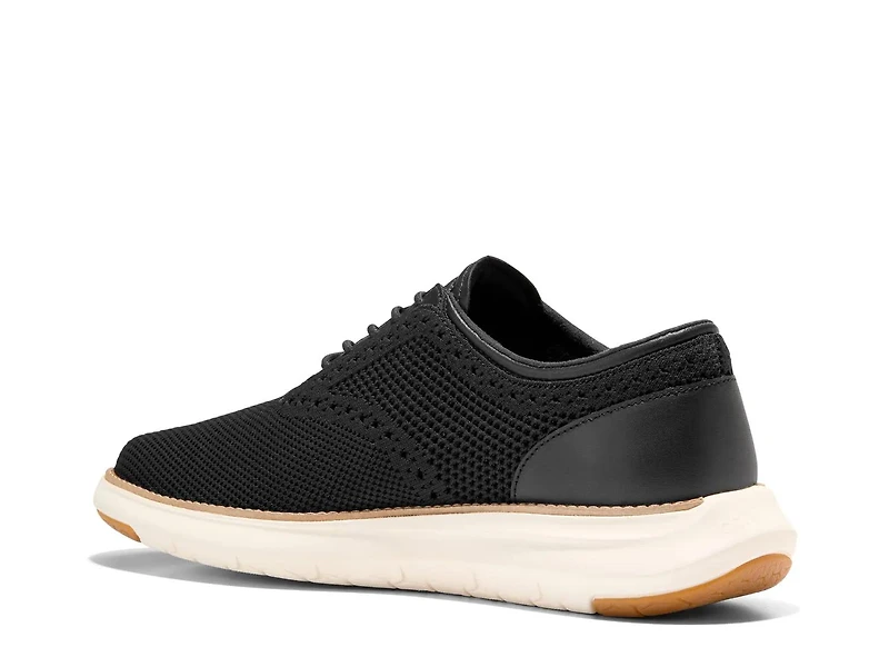 Grand Remix Knit Oxford