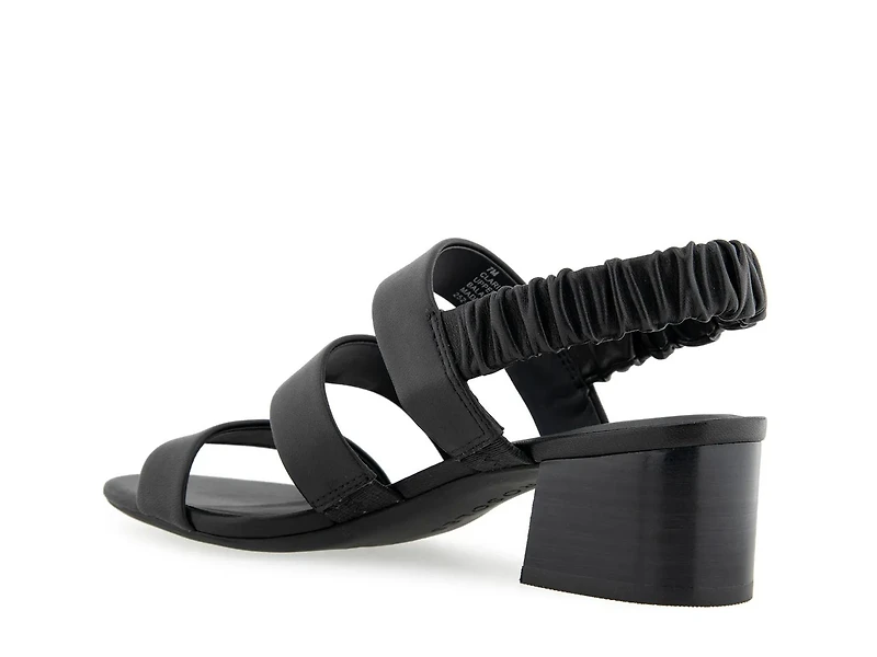 Clarissa Sandal