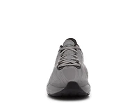 Zignition Sneaker - Men's