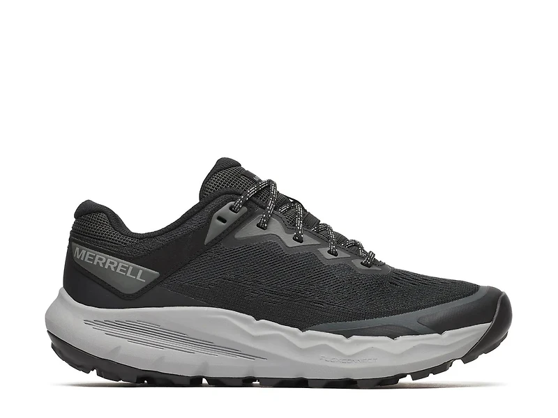 Nova 4 Trail Shoe