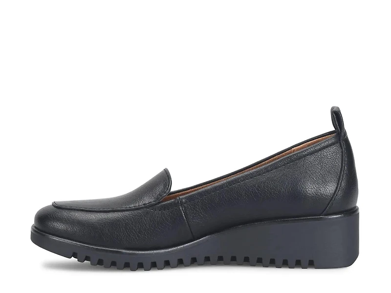 Dawn Wedge Loafer