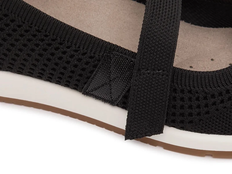 Steffani Mary Jane Flat