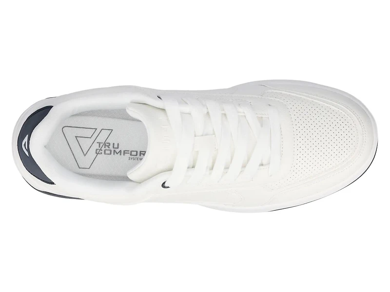 Swift Casual Sneaker