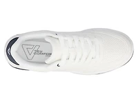 Swift Casual Sneaker