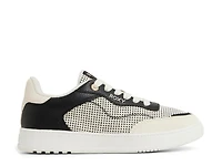 Vivianne Sneaker